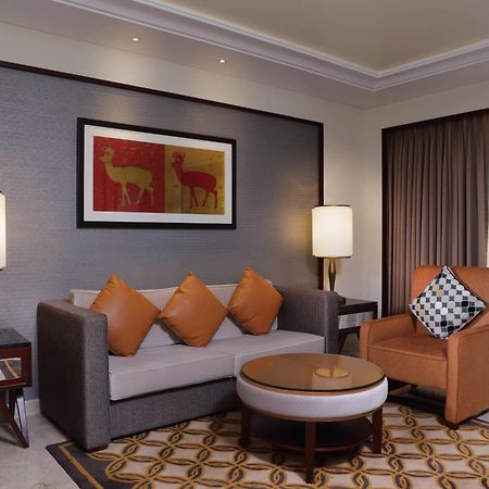 Sheraton Grand Pune Bund Garden Hotel Zewnętrze zdjęcie