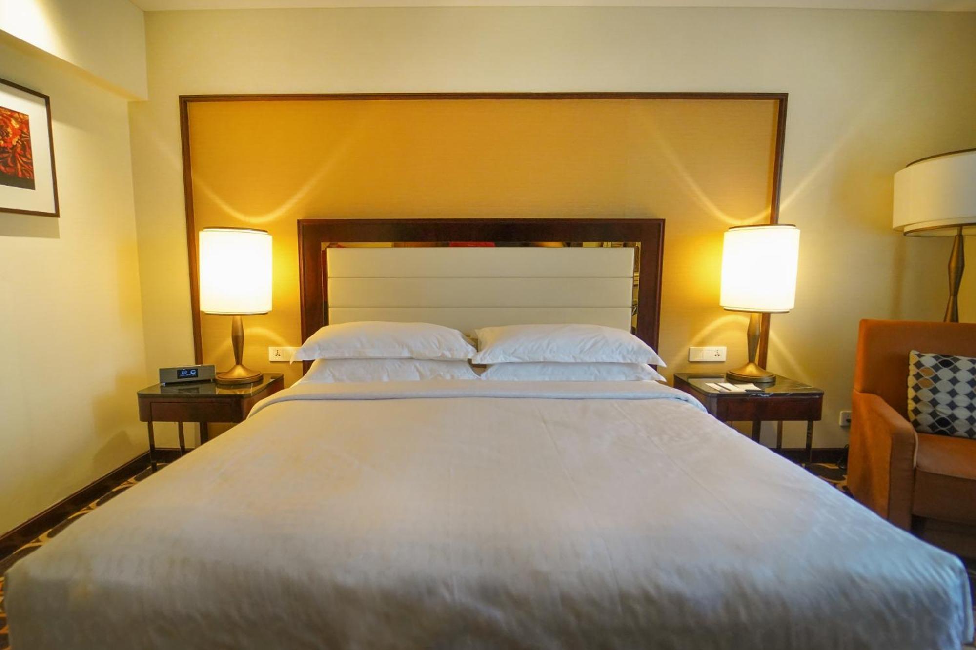 Sheraton Grand Pune Bund Garden Hotel Zewnętrze zdjęcie