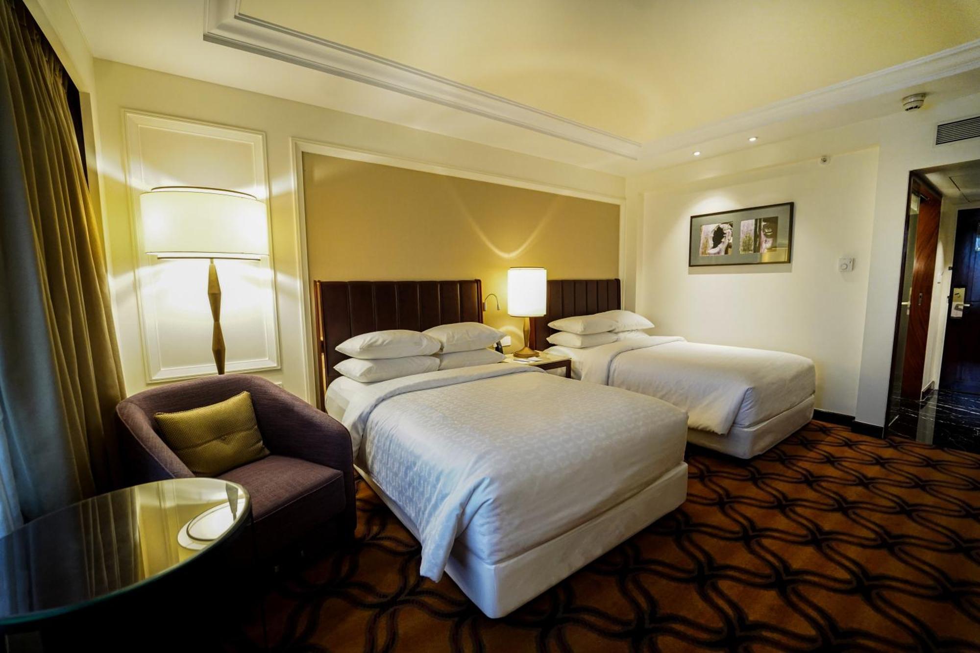 Sheraton Grand Pune Bund Garden Hotel Zewnętrze zdjęcie