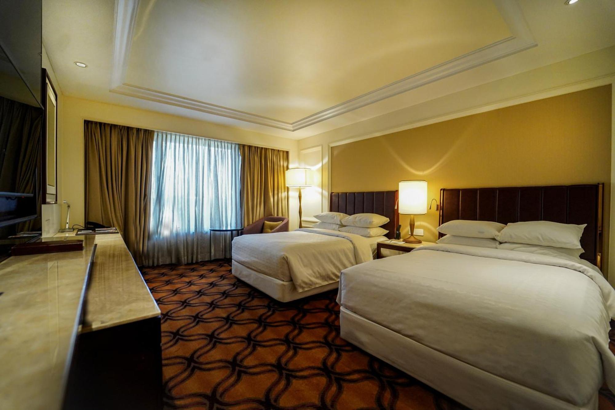 Sheraton Grand Pune Bund Garden Hotel Zewnętrze zdjęcie