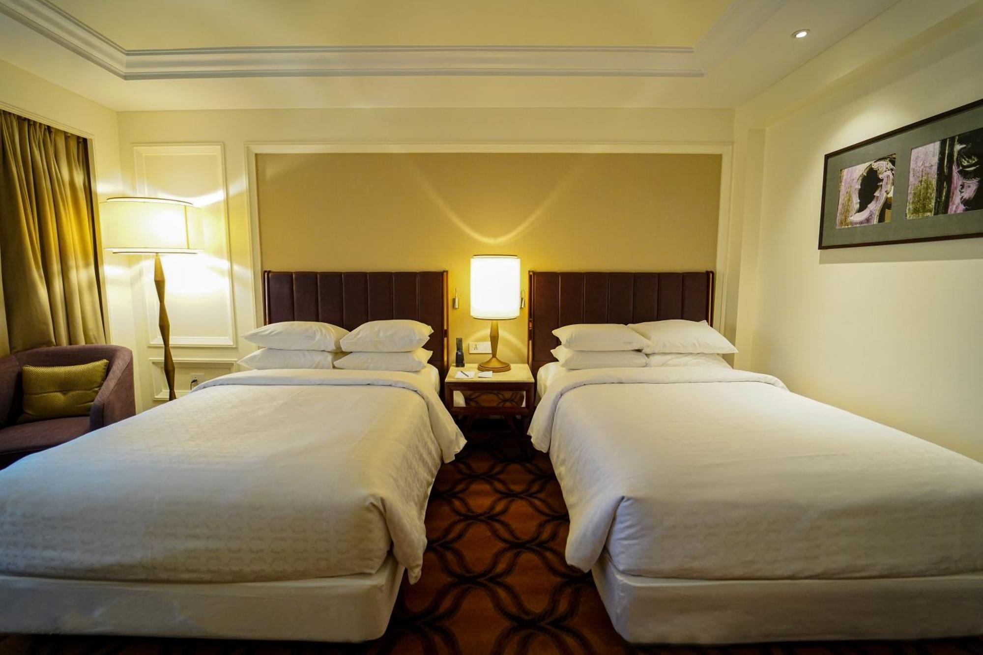 Sheraton Grand Pune Bund Garden Hotel Zewnętrze zdjęcie