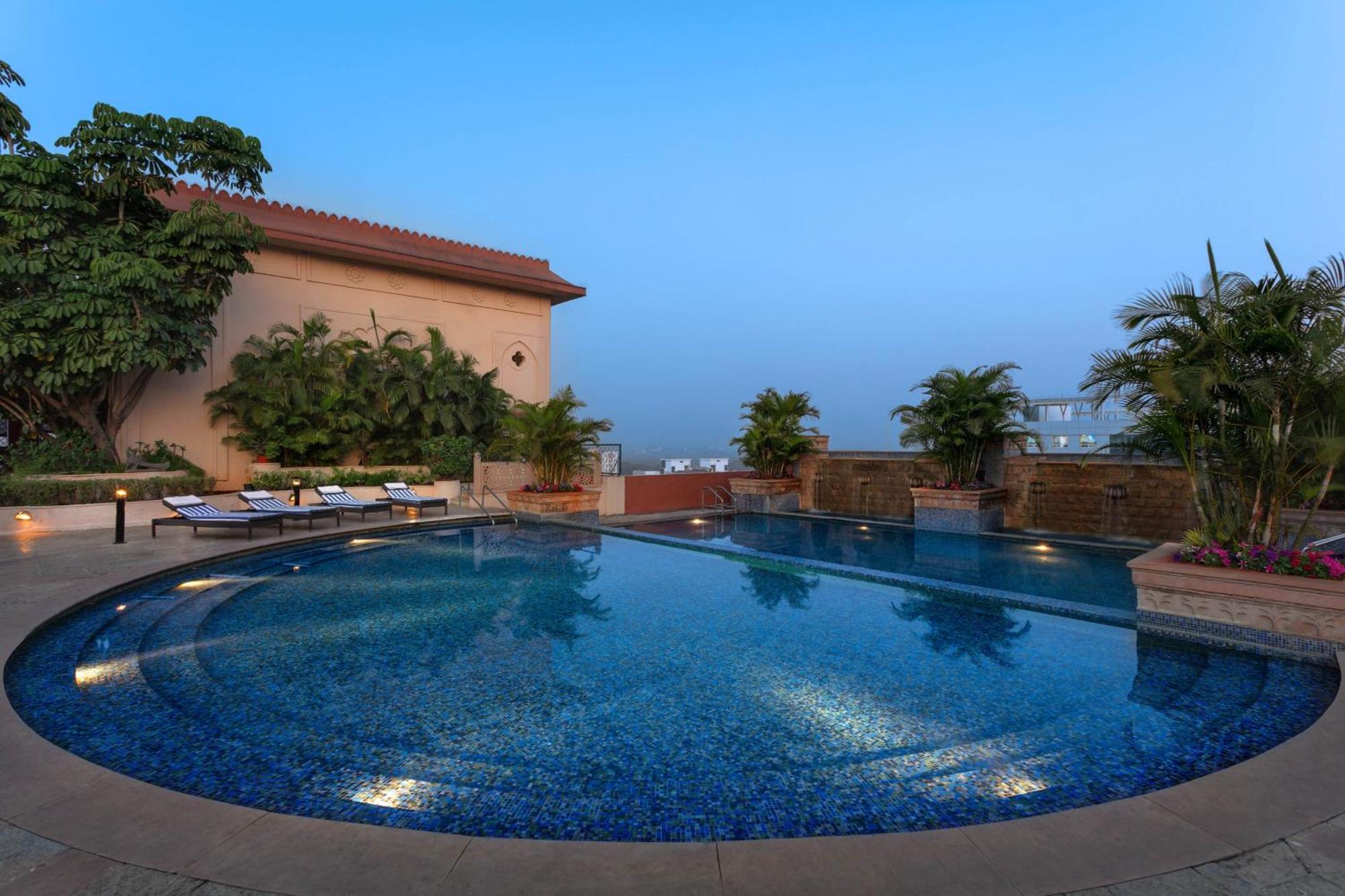 Sheraton Grand Pune Bund Garden Hotel Zewnętrze zdjęcie