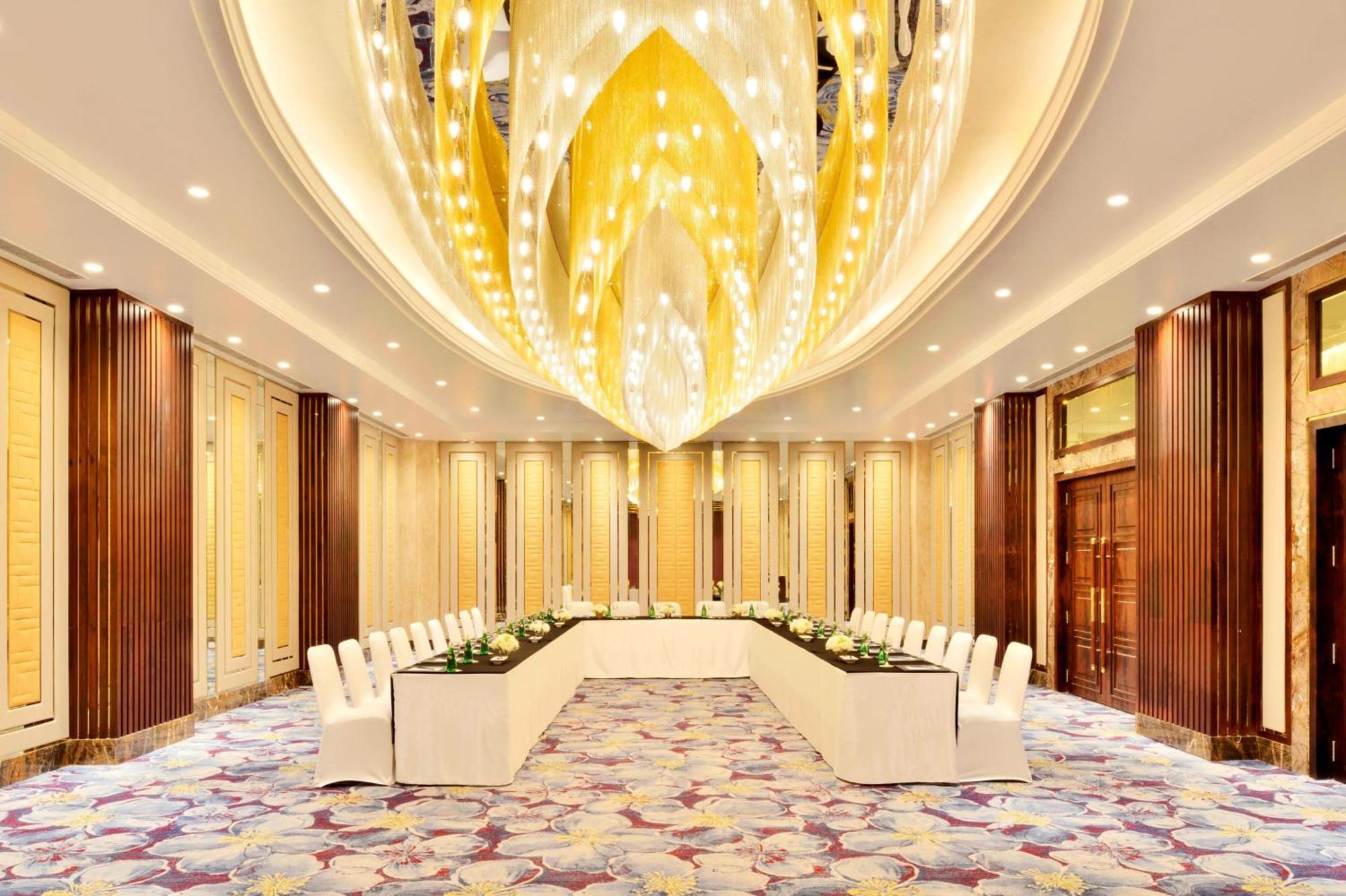 Sheraton Grand Pune Bund Garden Hotel Zewnętrze zdjęcie