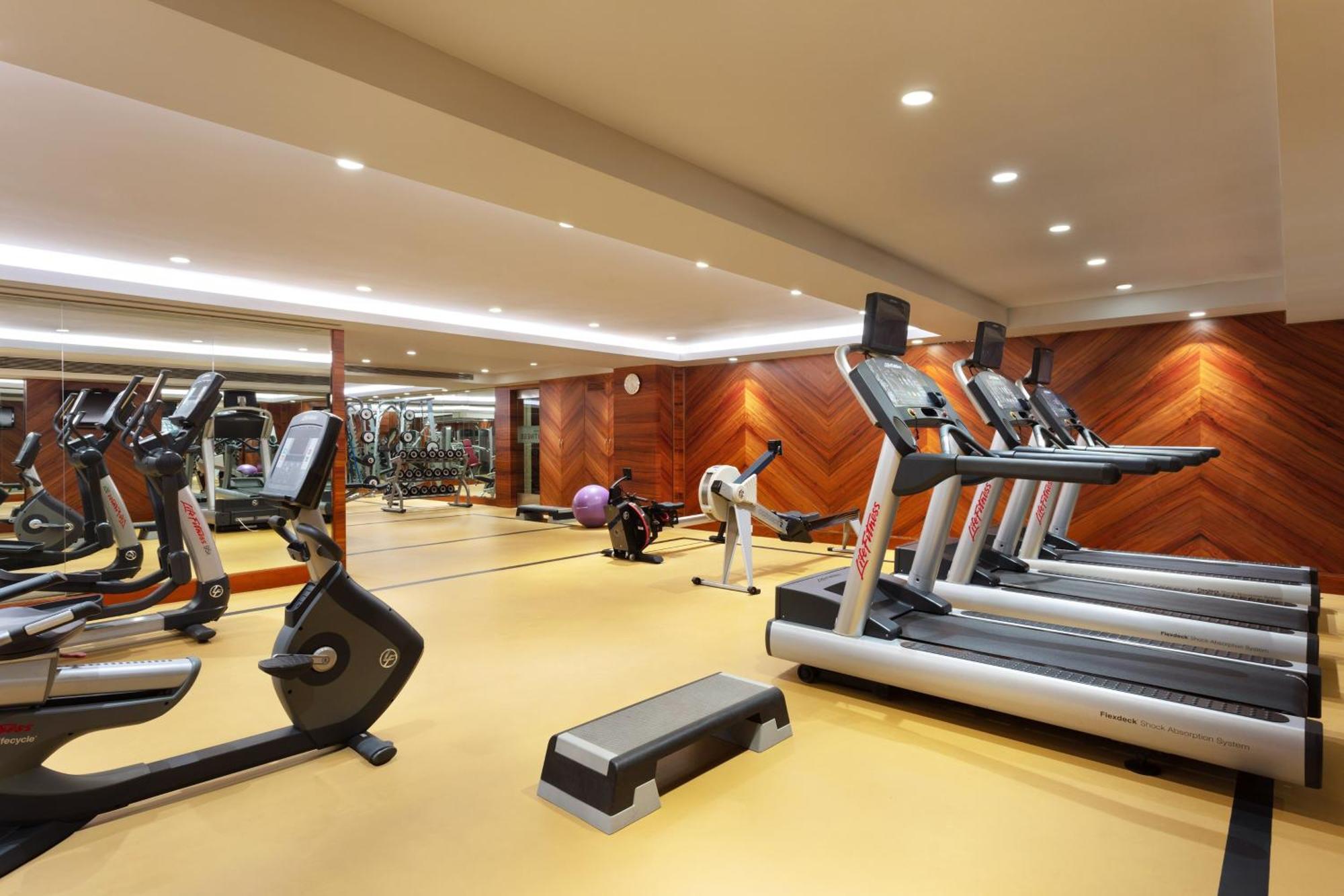 Sheraton Grand Pune Bund Garden Hotel Zewnętrze zdjęcie