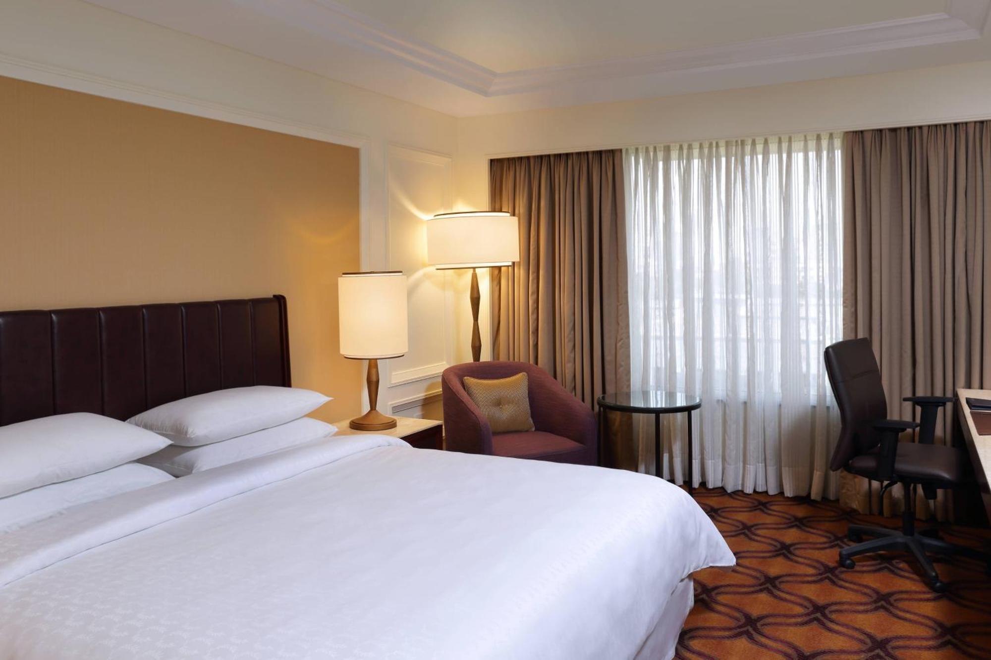 Sheraton Grand Pune Bund Garden Hotel Zewnętrze zdjęcie