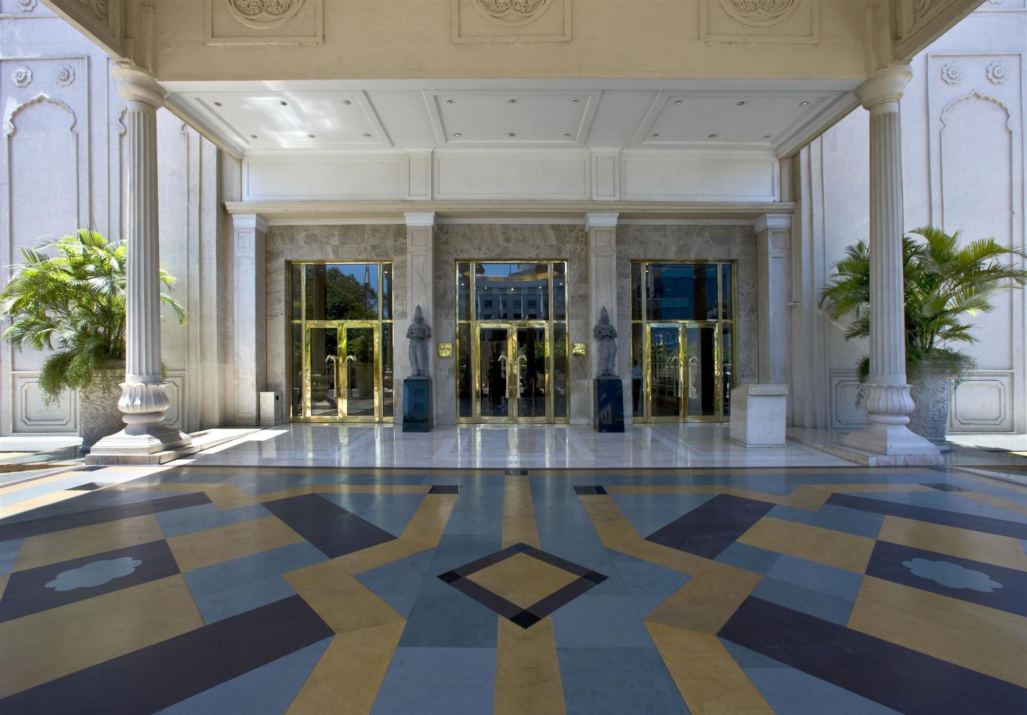 Sheraton Grand Pune Bund Garden Hotel Zewnętrze zdjęcie